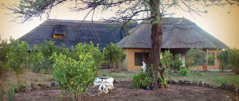 Tilodi Safari Lodge Kasane Exterior photo
